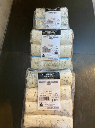 GOURMET CHICKEN SAUSAGE ROLLS